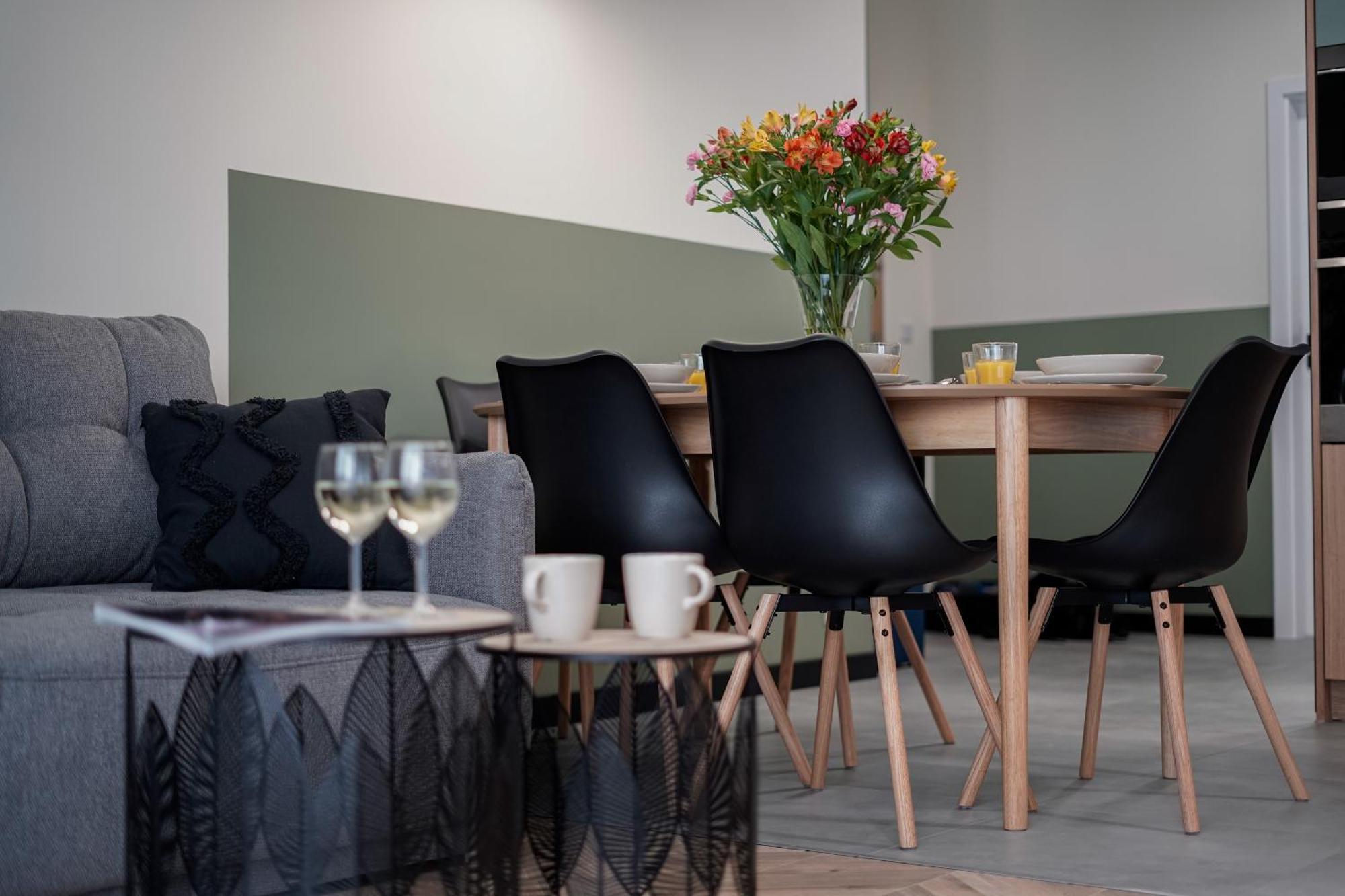 Saska Park Apartments คราคูฟ ภายนอก รูปภาพ